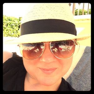 Meet your Posher, Aimee